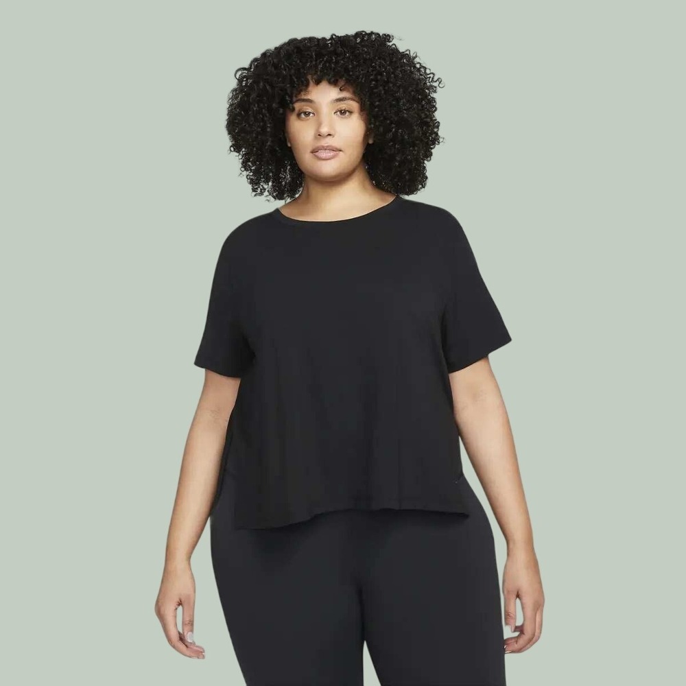 Nike Dri-FIT Training T-Shirt Black Short Sleeve Women's Size 1X NEW